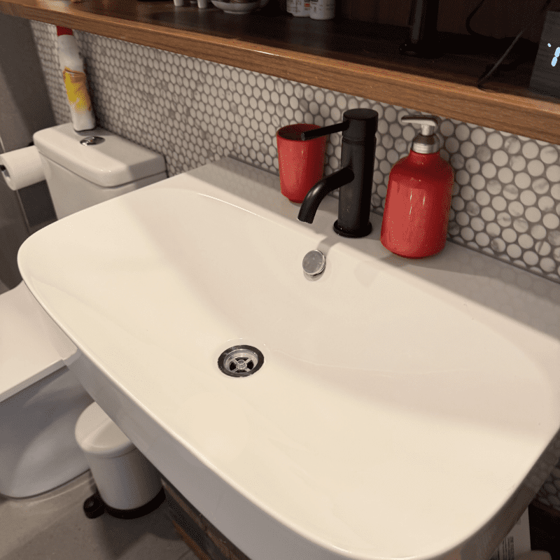 sink after cleaning